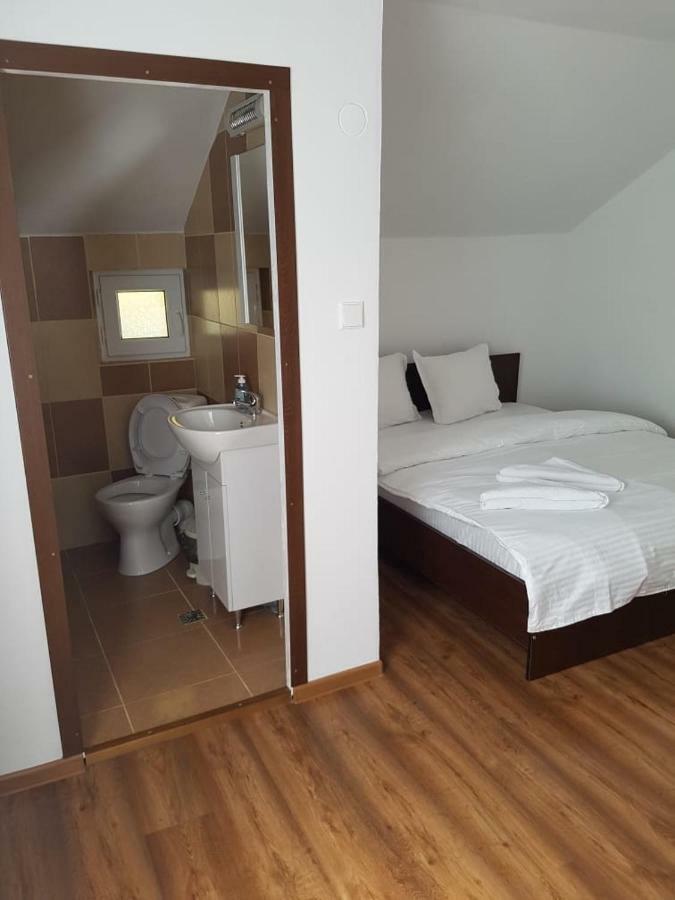Cabana Merisor Hotel Almafatelep Kültér fotó